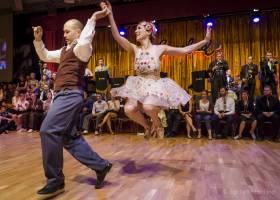 Alexandre LAOUBI - LIGHT EX MACHINA